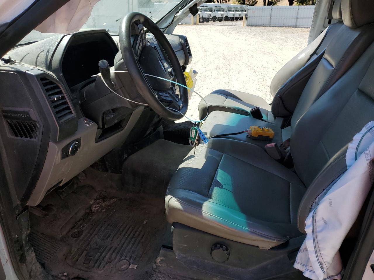 FORD F-450 SUPER DUTY