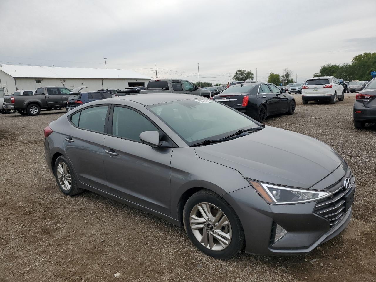 HYUNDAI ELANTRA SEL