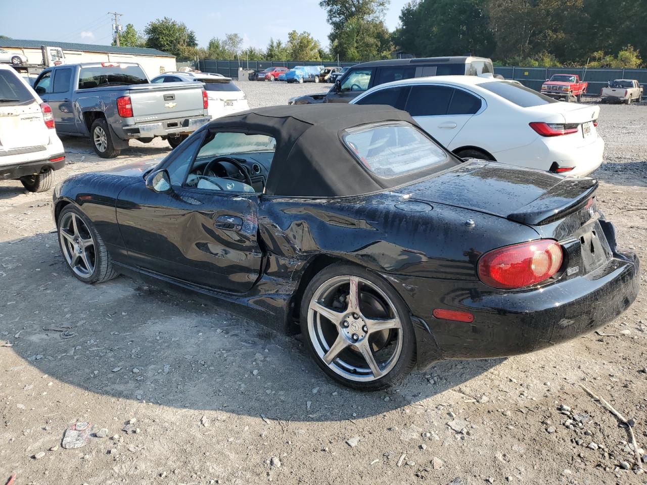 Lot #3315953101 2004 MAZDA MX-5 MIATA
