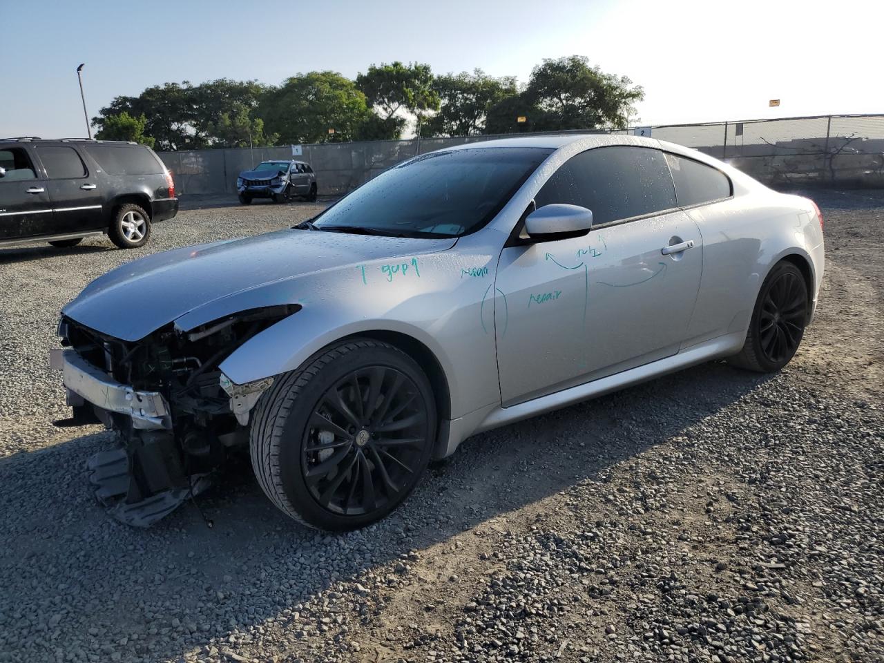 INFINITI G37 JOURNEY