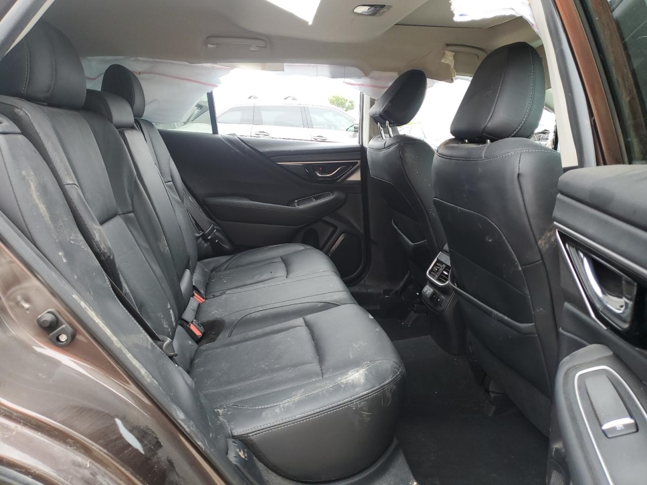 SUBARU OUTBACK LIMITED