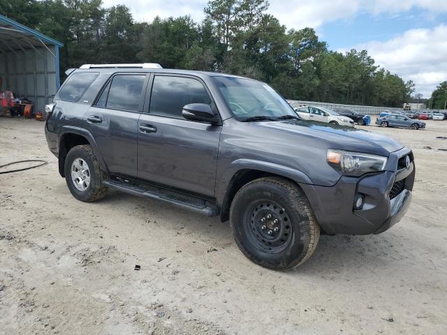 2018 TOYOTA 4RUNNER SR JTEZU5JRXJ5165351