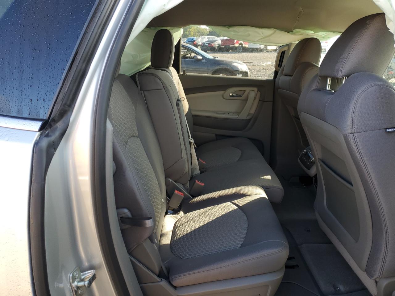 CHEVROLET TRAVERSE LT