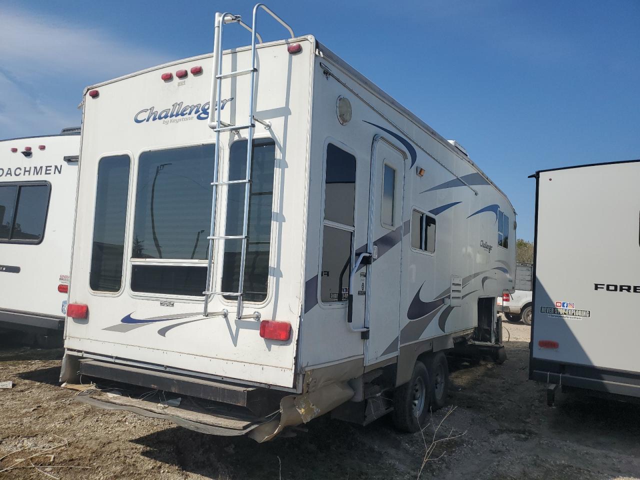 Lot #3293295439 2003 KEYSTONE CHALLENGER
