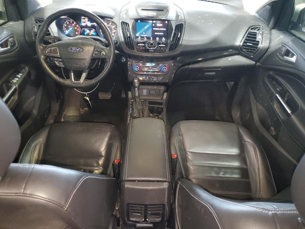 FORD ESCAPE TITANIUM