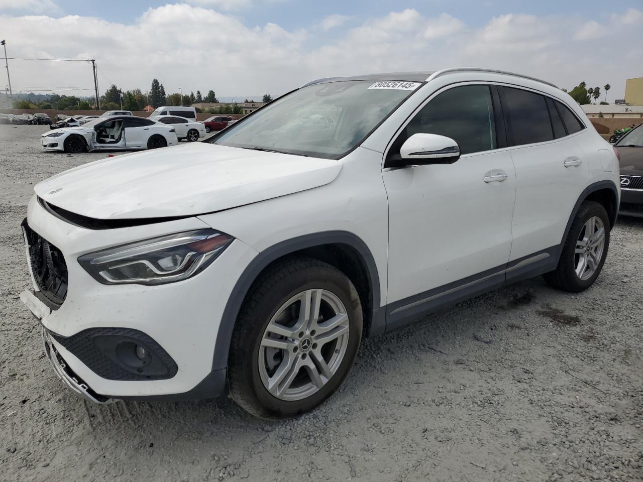 MERCEDES-BENZ GLA-CLASS 250 4MATIC