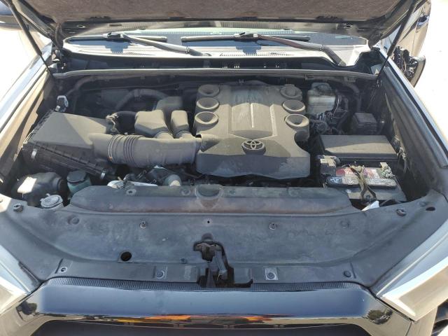 2020 TOYOTA 4RUNNER SR JTEBU5JR7L5827097