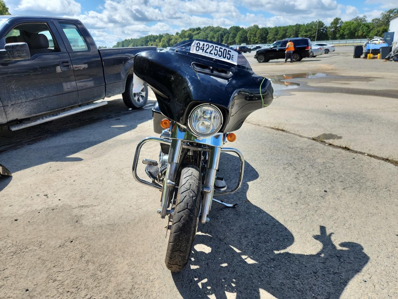 Lot #3279700940 2018 HARLEY-DAVIDSON FLHX STREE