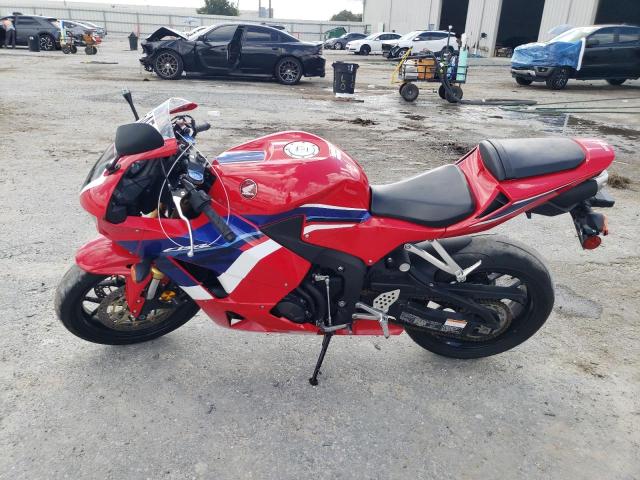 2024 HONDA CBR600 RR JH2PC40J1RK100235