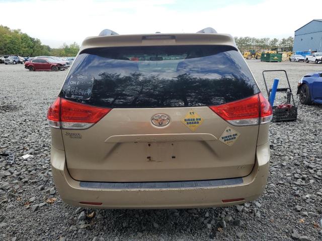 2011 TOYOTA SIENNA LE - 5TDKK3DC4BS082484