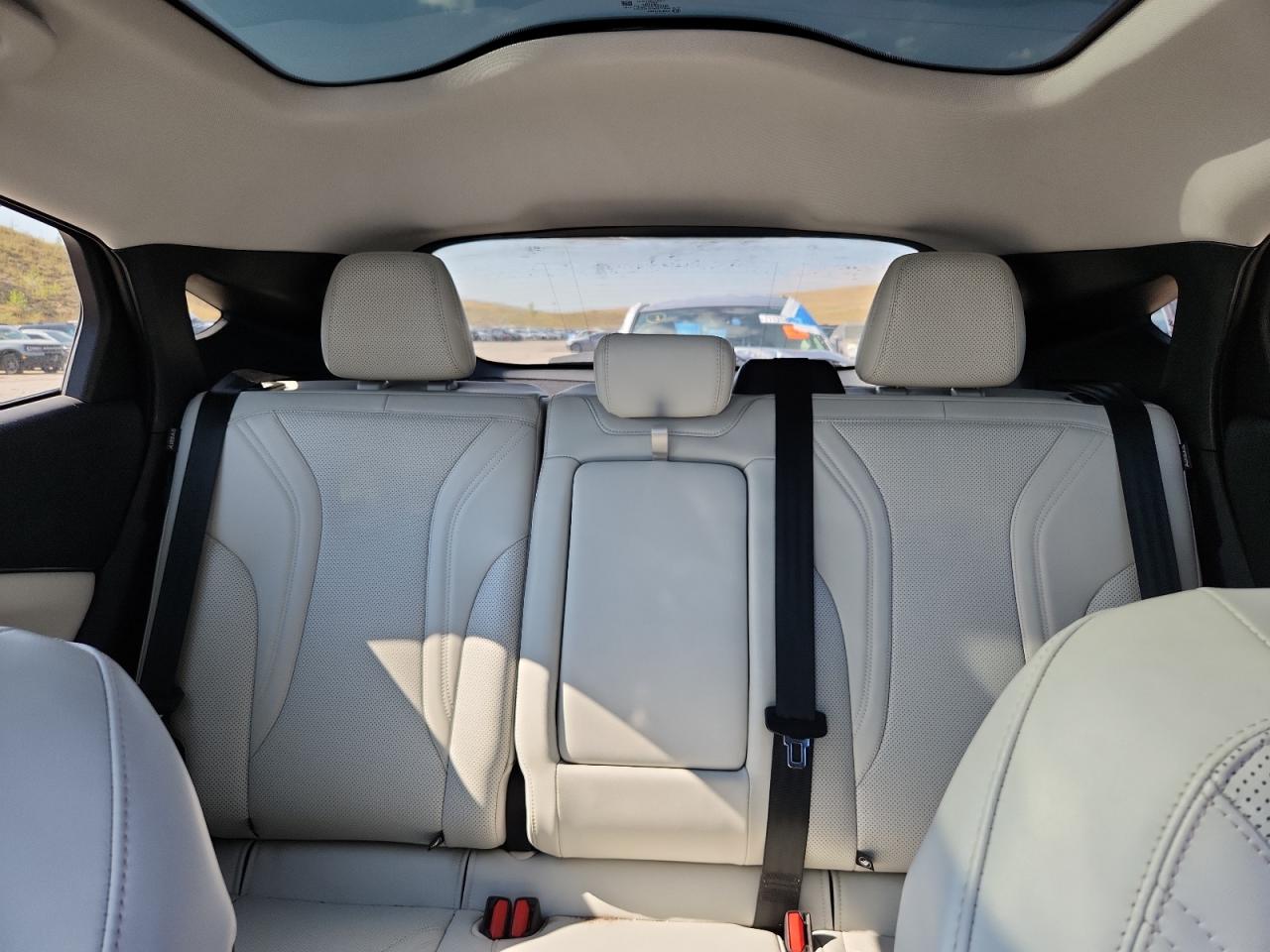 FORD MUSTANG PREMIUM