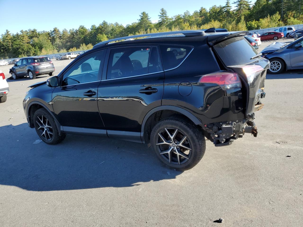 TOYOTA RAV4 SE
