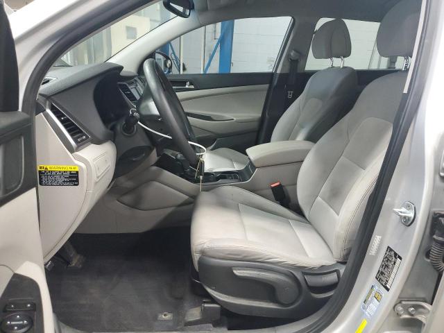 2017 HYUNDAI TUCSON SE KM8J23A44HU470162