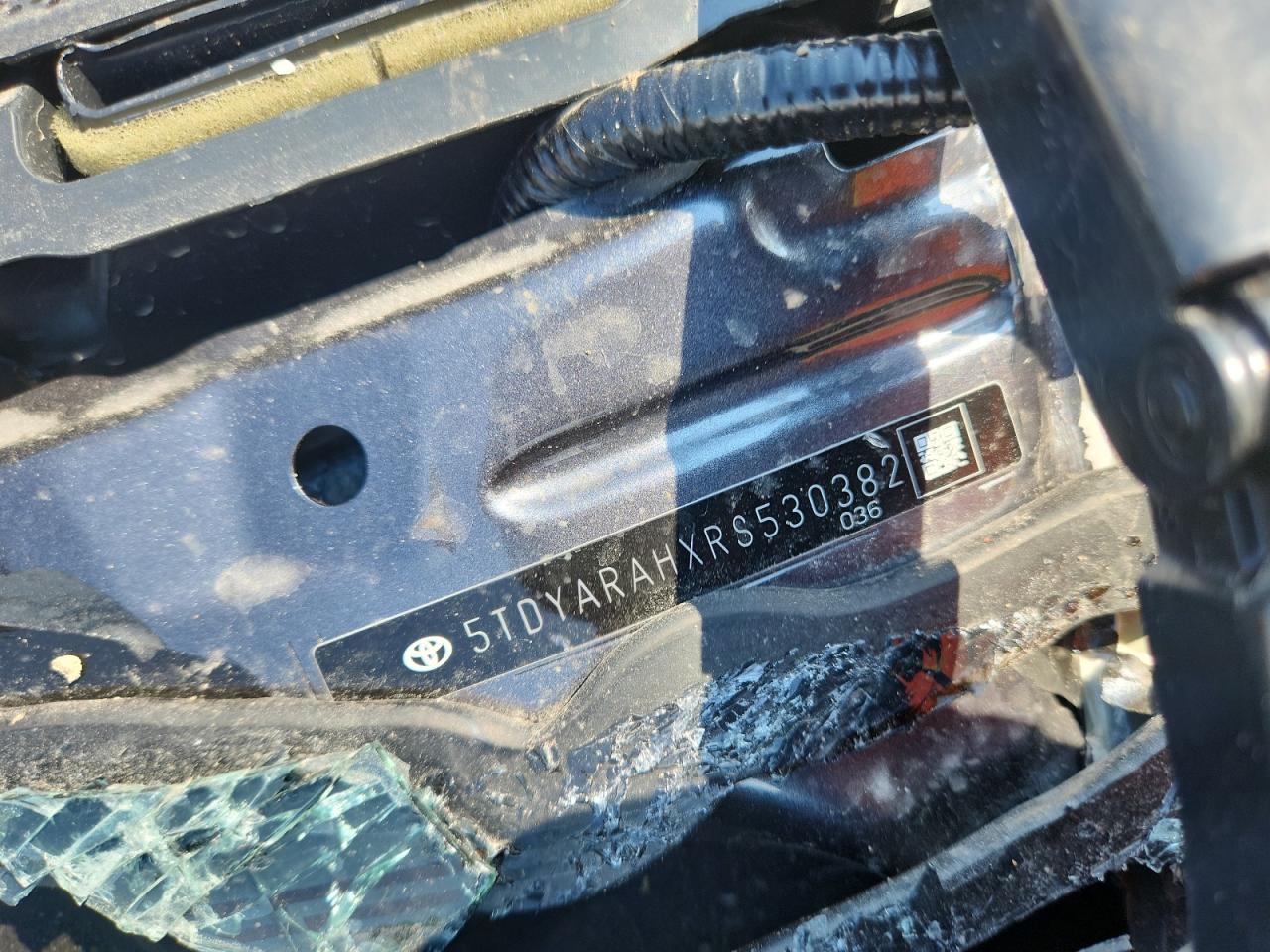 TOYOTA HIGHLANDER HYBRID LIMITED