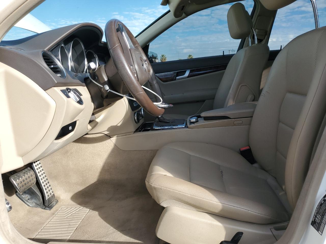 MERCEDES-BENZ C-CLASS 300 4MATIC