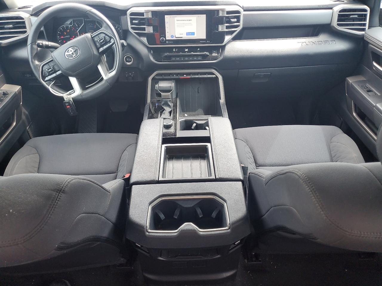 TOYOTA TUNDRA CREWMAX SR