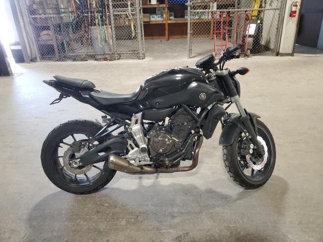 YAMAHA FZ07
