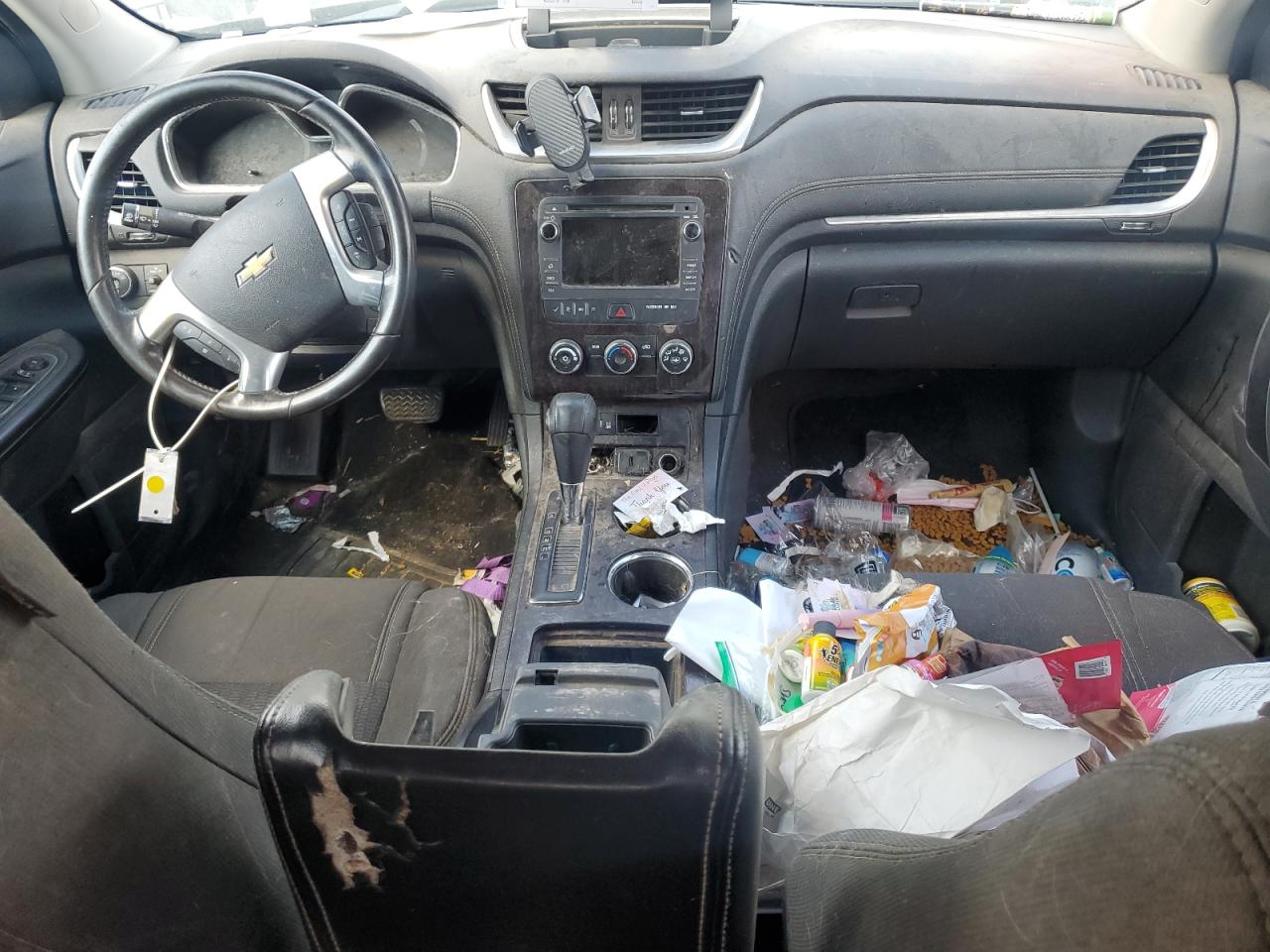 CHEVROLET TRAVERSE LT