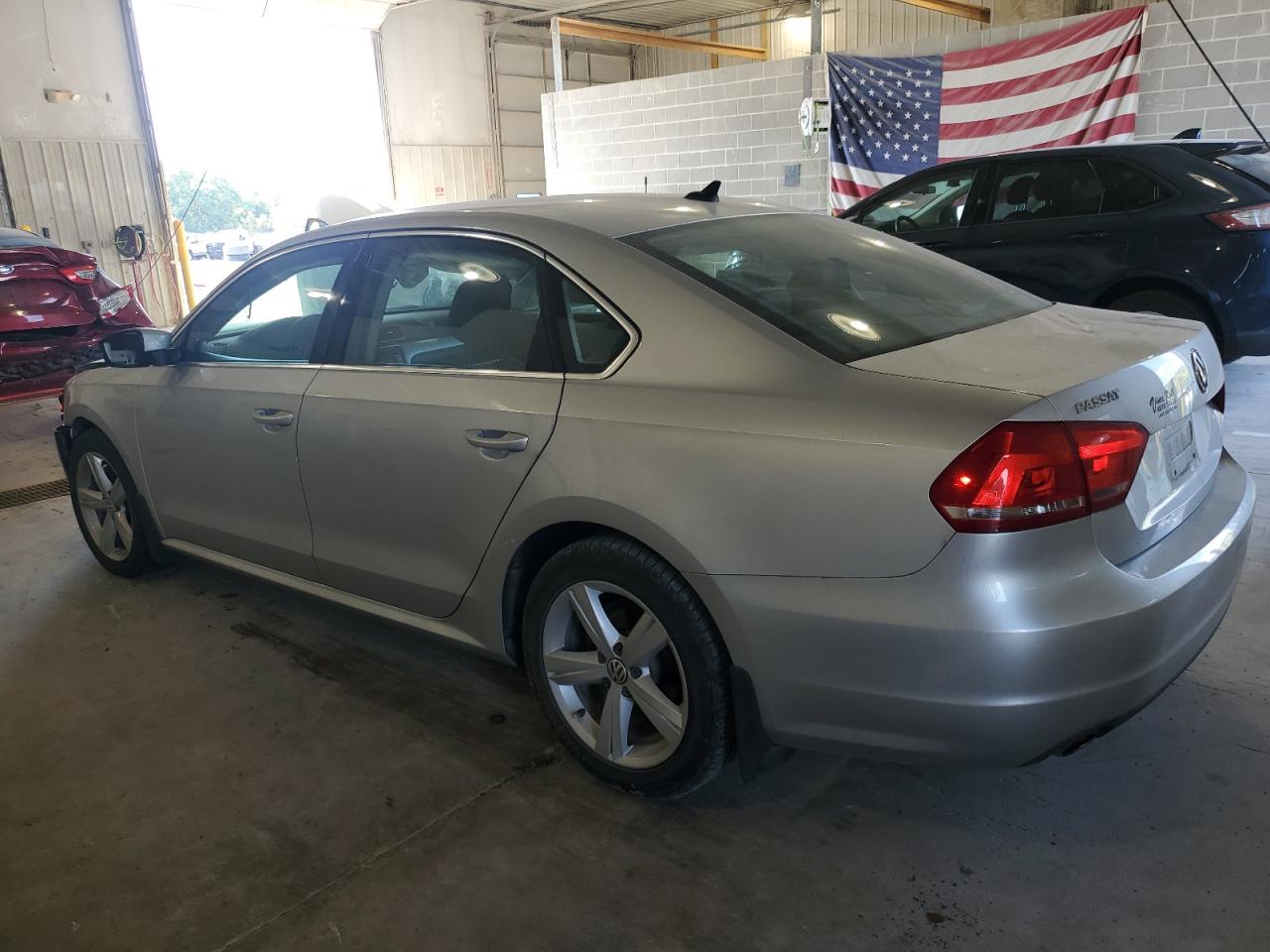 VOLKSWAGEN PASSAT SE