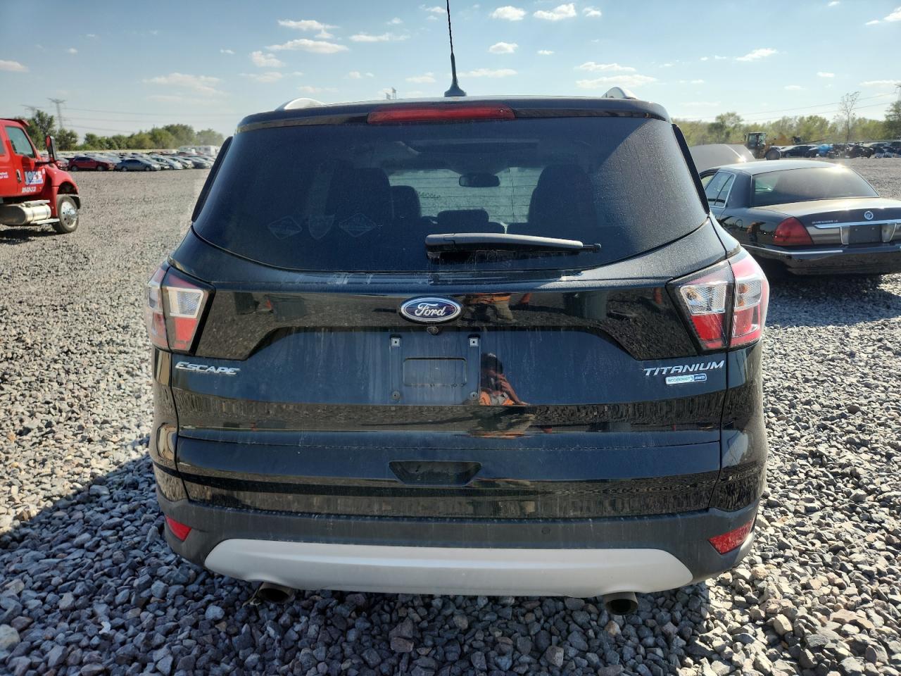 FORD ESCAPE TITANIUM