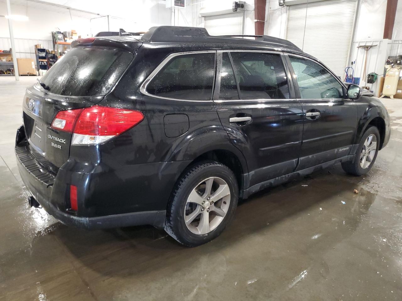 SUBARU OUTBACK 3.6R LIMITED