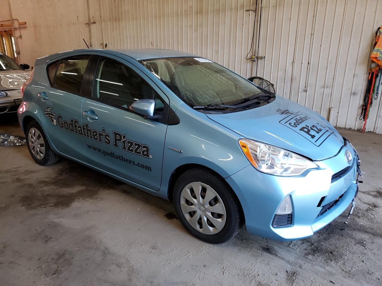 TOYOTA PRIUS C