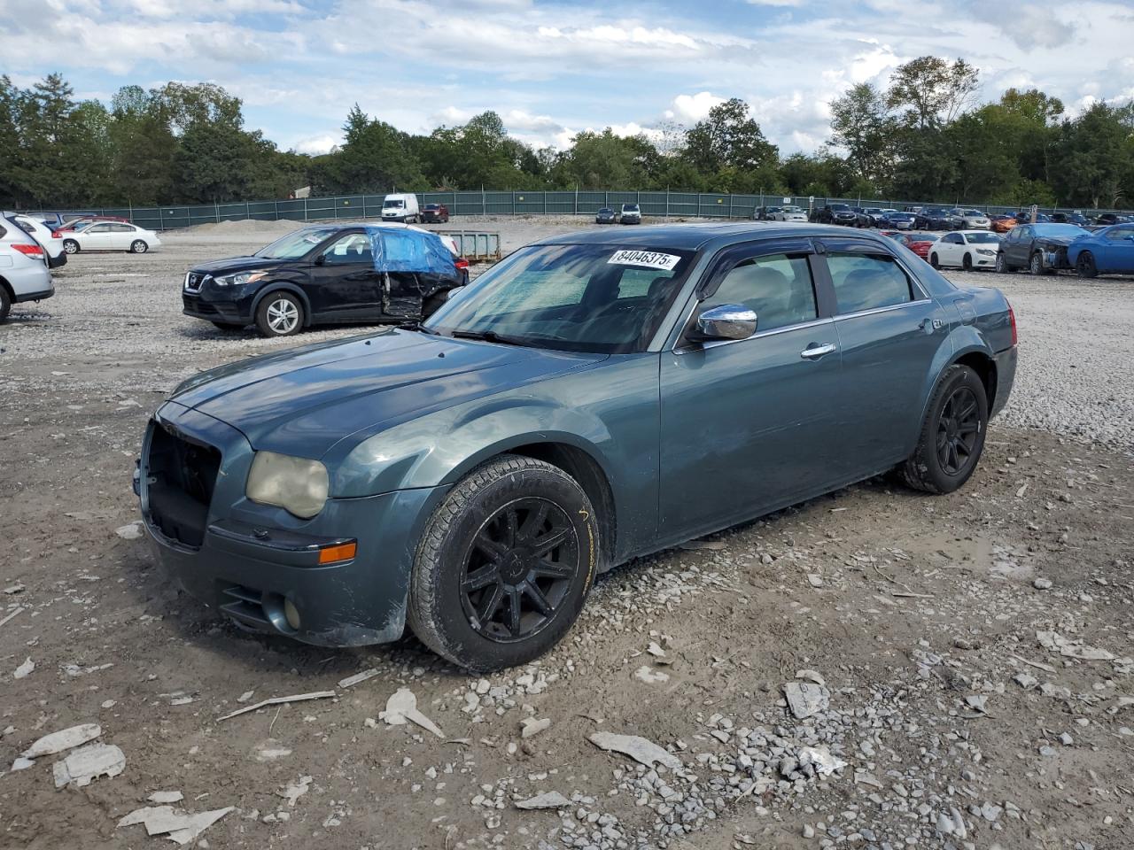  Salvage Chrysler 300