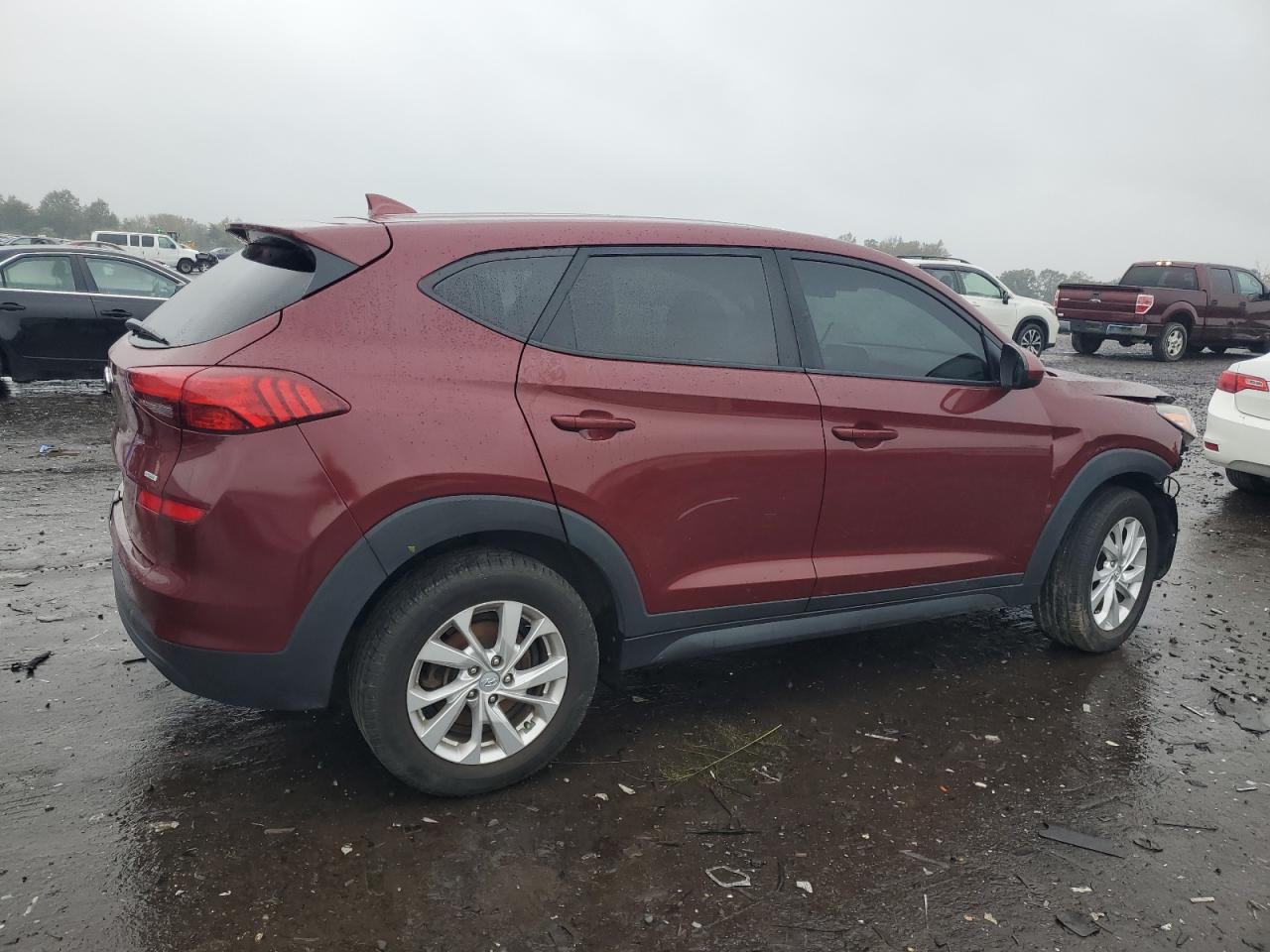 HYUNDAI TUCSON SE