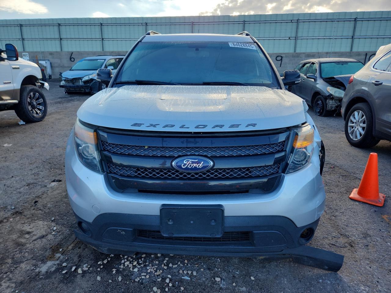 FORD EXPLORER SPORT