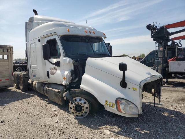 Global Auto Auctions: 2013 FREIGHTLINER CASCADIA