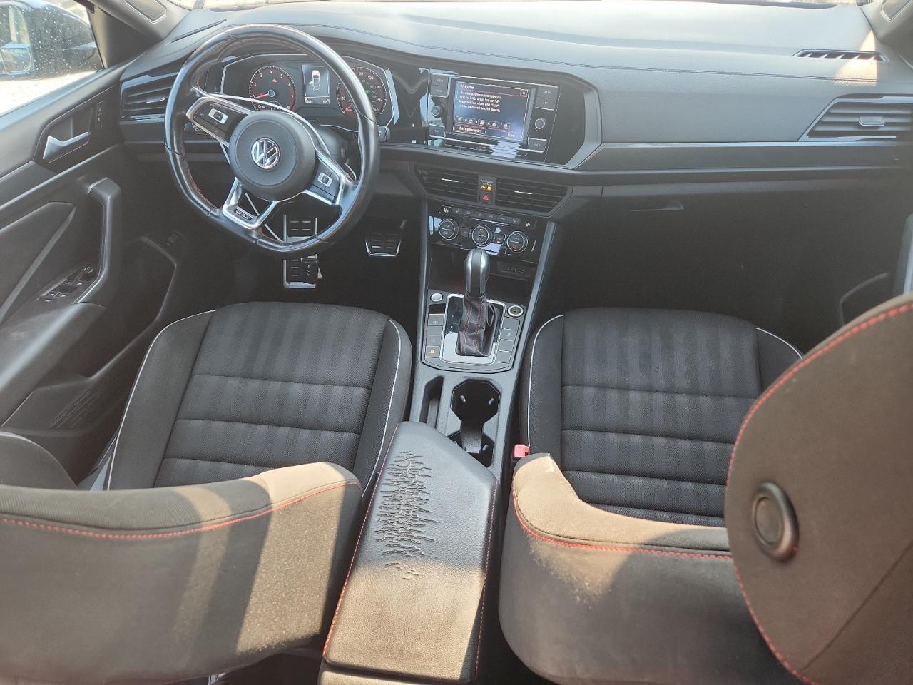 VOLKSWAGEN JETTA GLI