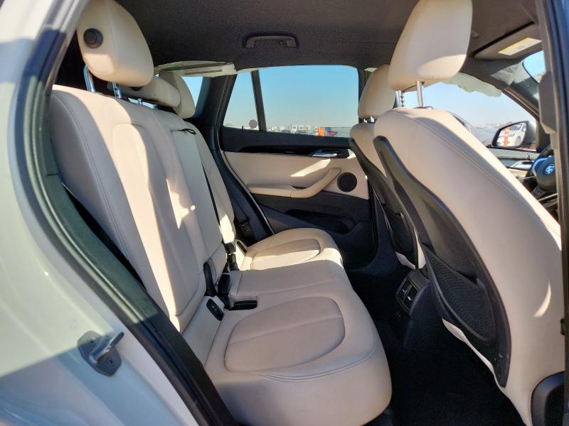 2018 BMW X1 XDRIVE28I WBXHT3C37J5L34471