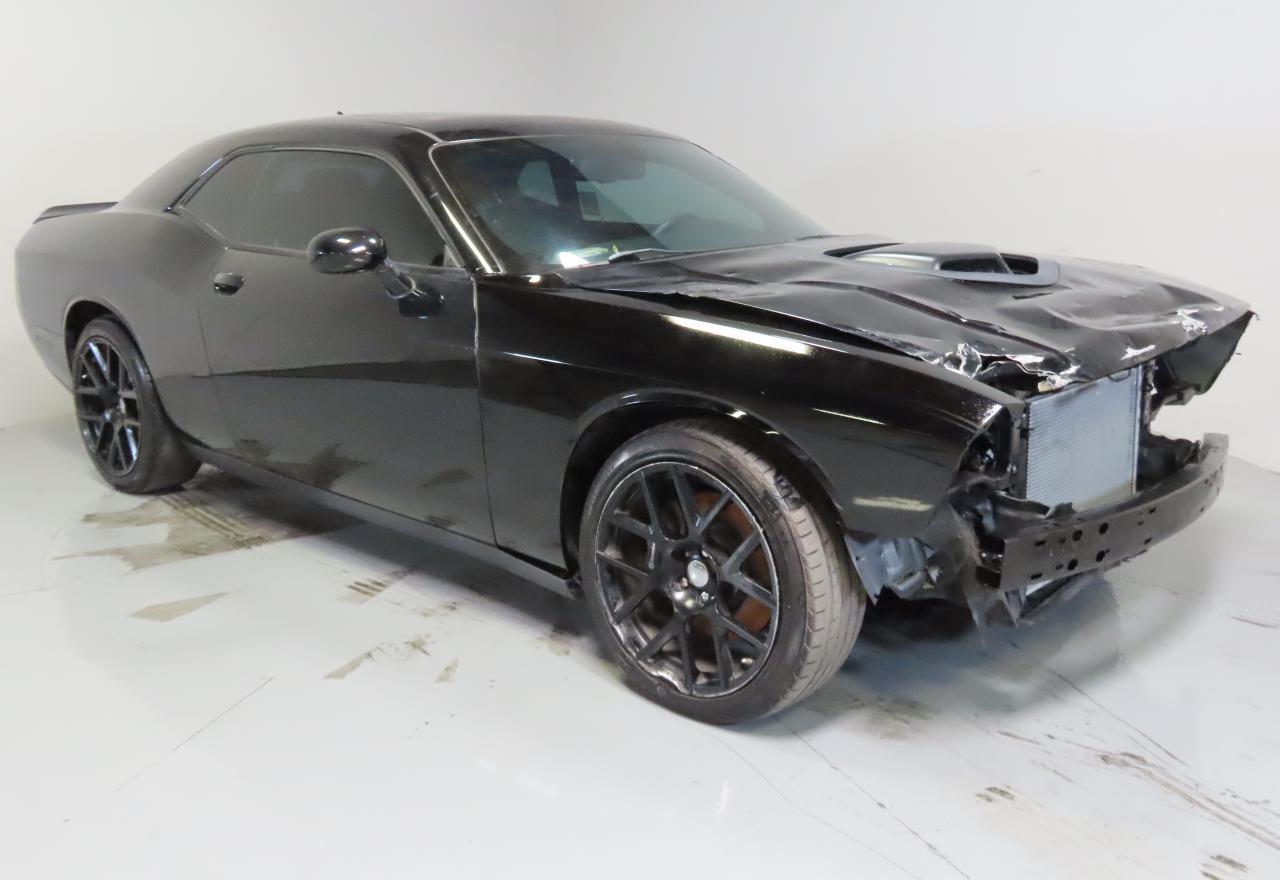 DODGE CHALLENGER R/T SCAT PACK