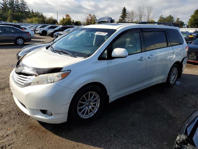TOYOTA SIENNA XLE