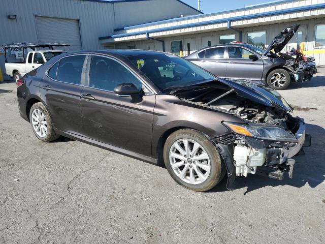 2018 TOYOTA CAMRY L 4T1B11HK4JU005502