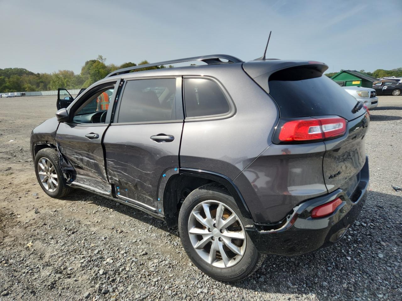 JEEP GRAND CHEROKEE LATITUDE