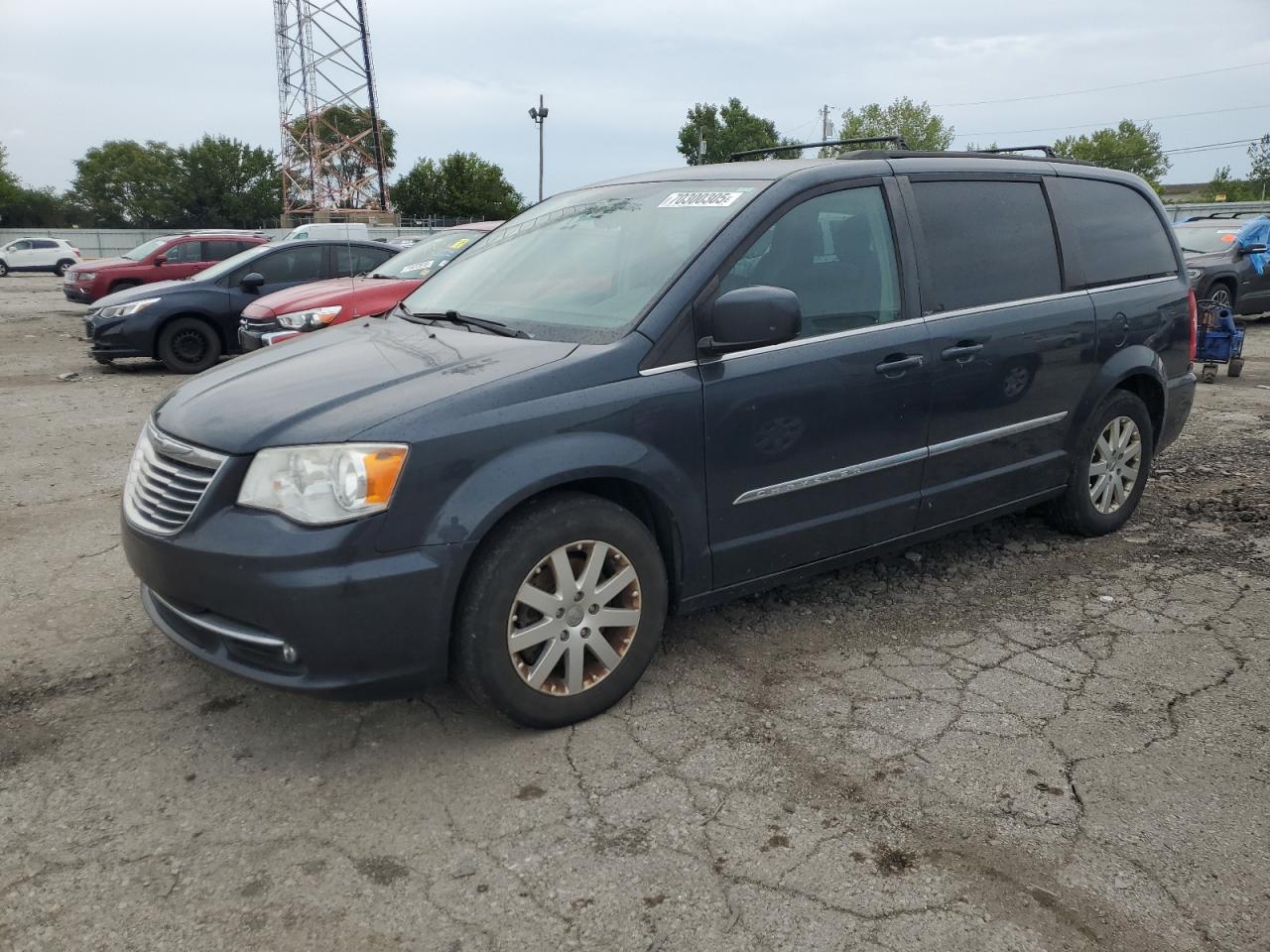 CHRYSLER TOWN & COUNTRY TOURING