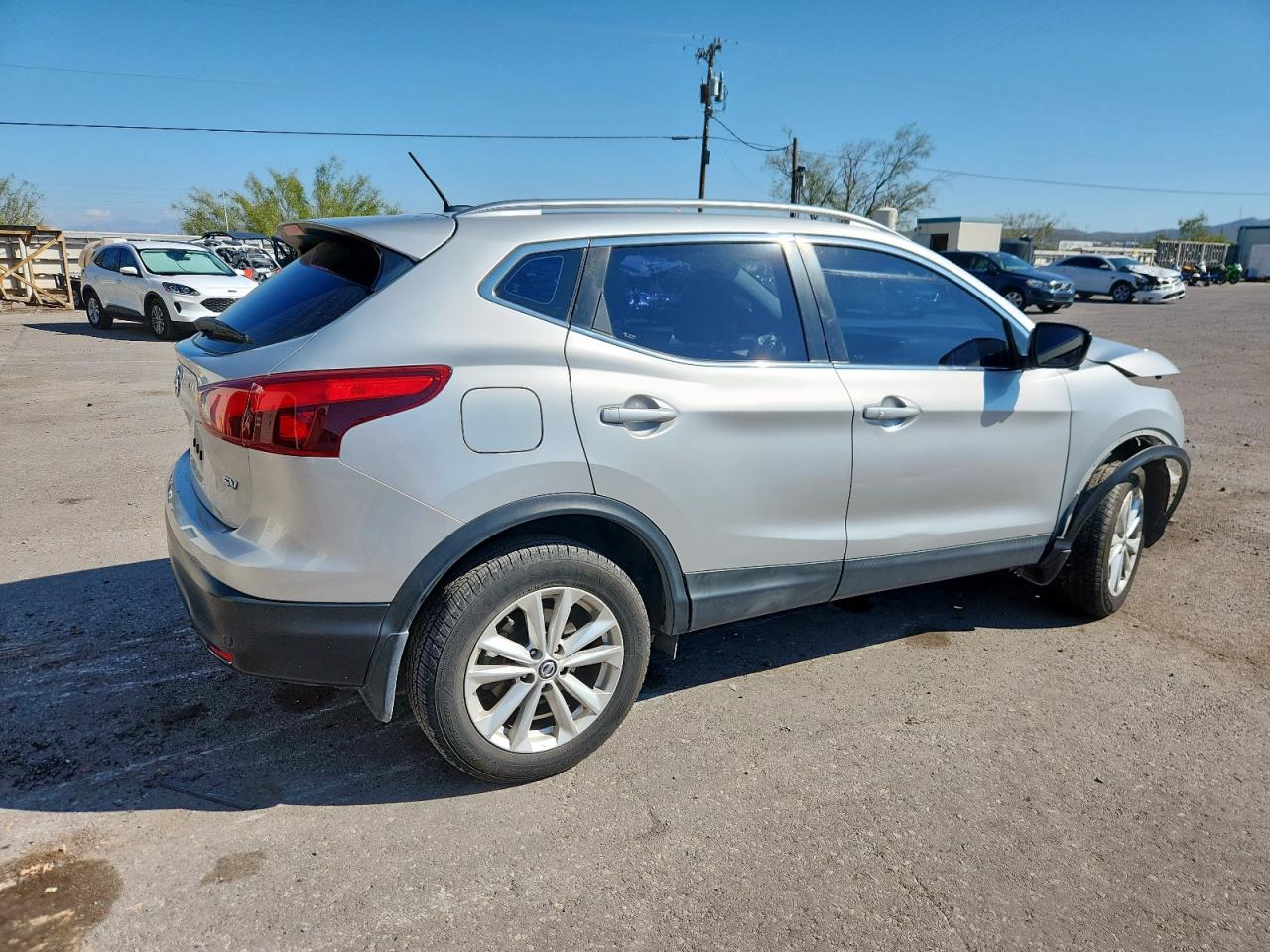 NISSAN ROGUE SPORT S