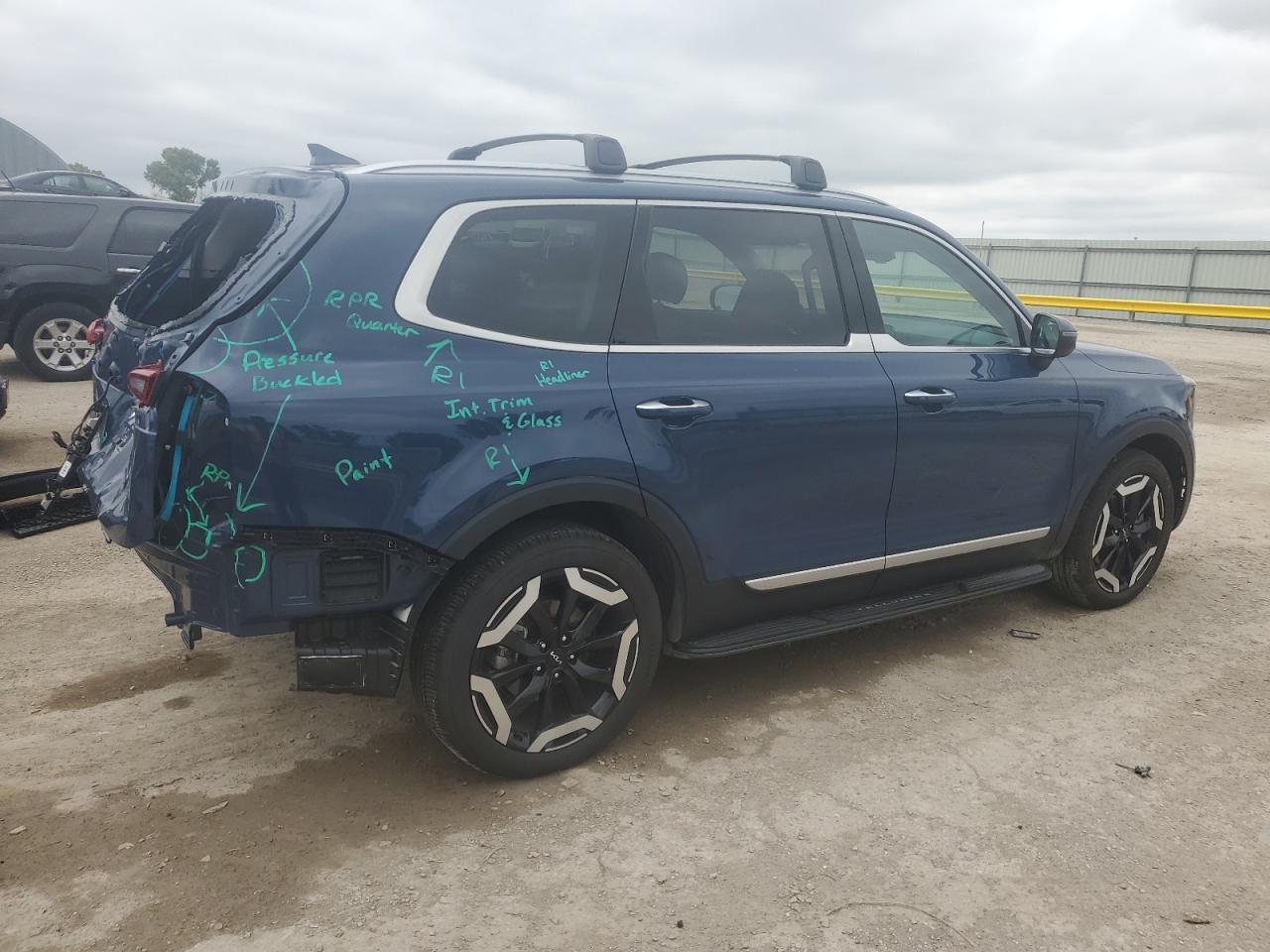 KIA TELLURIDE S