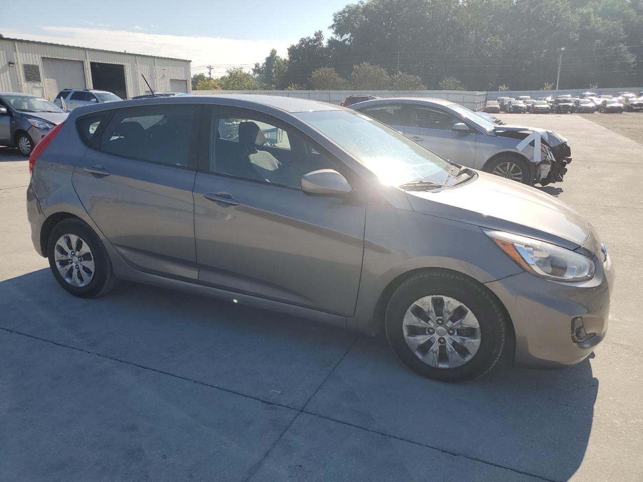 HYUNDAI ACCENT SE