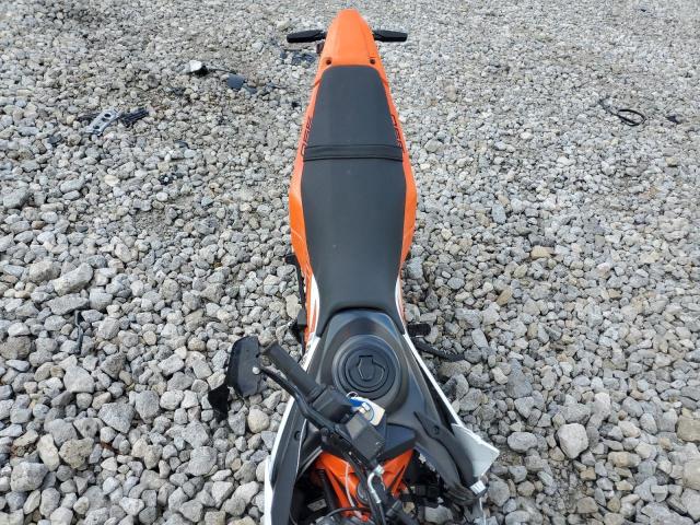 2025 KTM 690 SMC #3303853513