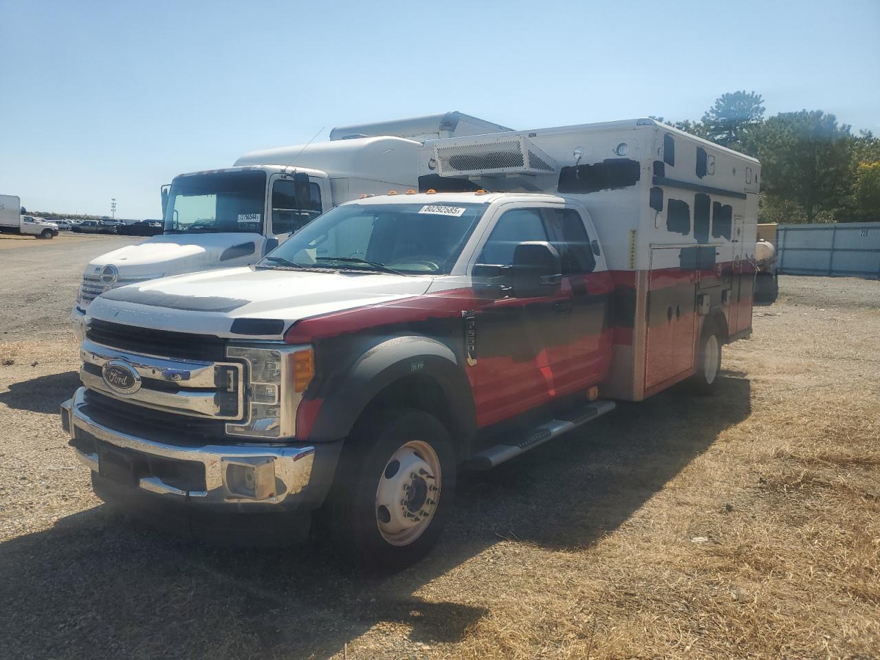 FORD F-550 SUPER DUTY