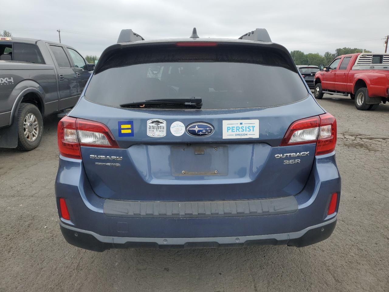 SUBARU OUTBACK 3.6R LIMITED