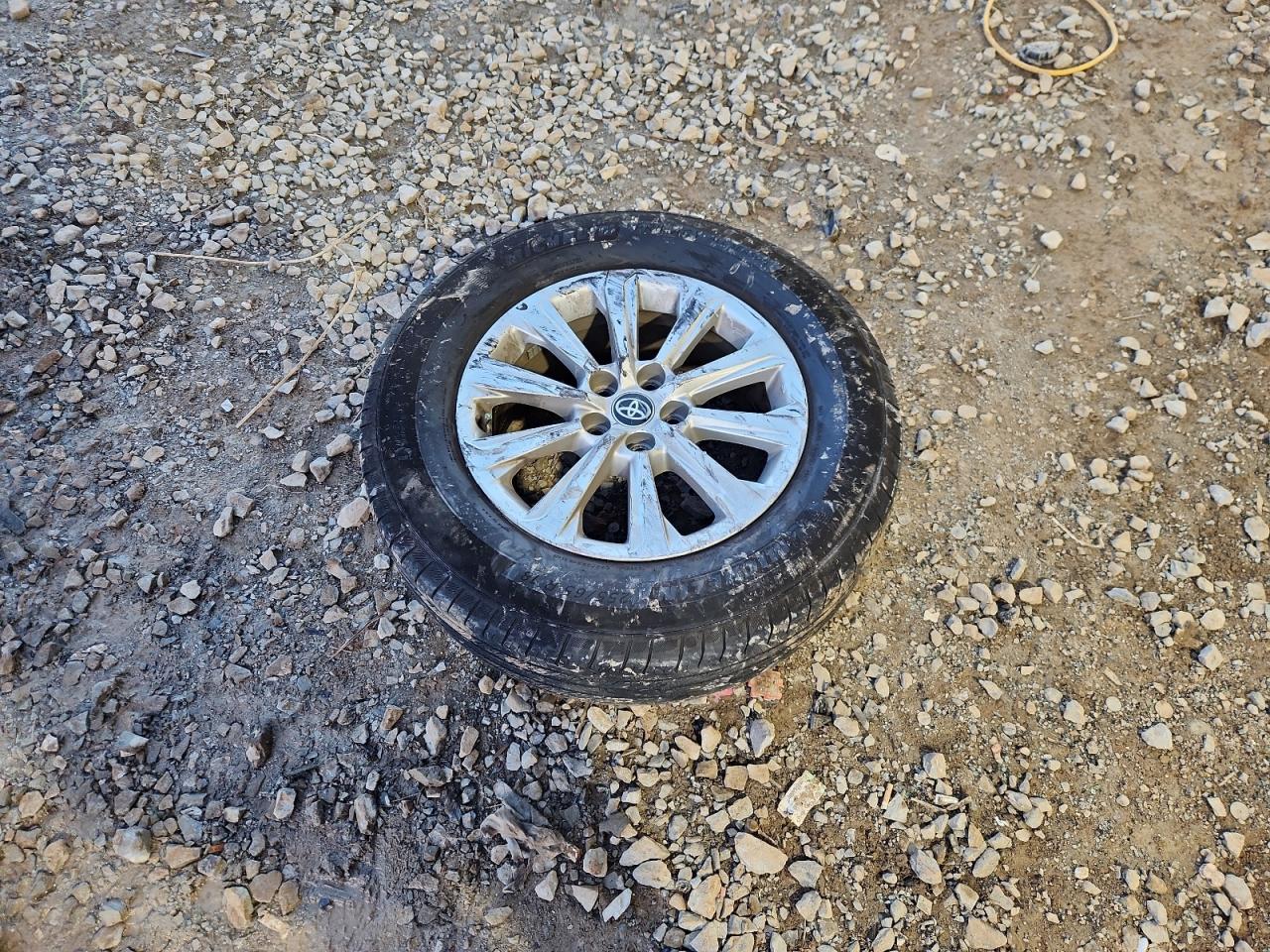 TOYOTA HIGHLANDER XLE