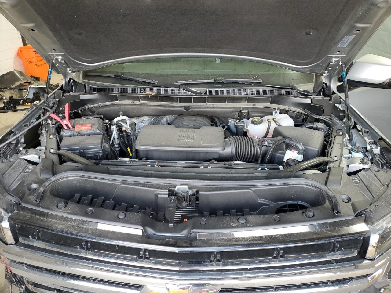 CHEVROLET SUBURBAN K1500 LT