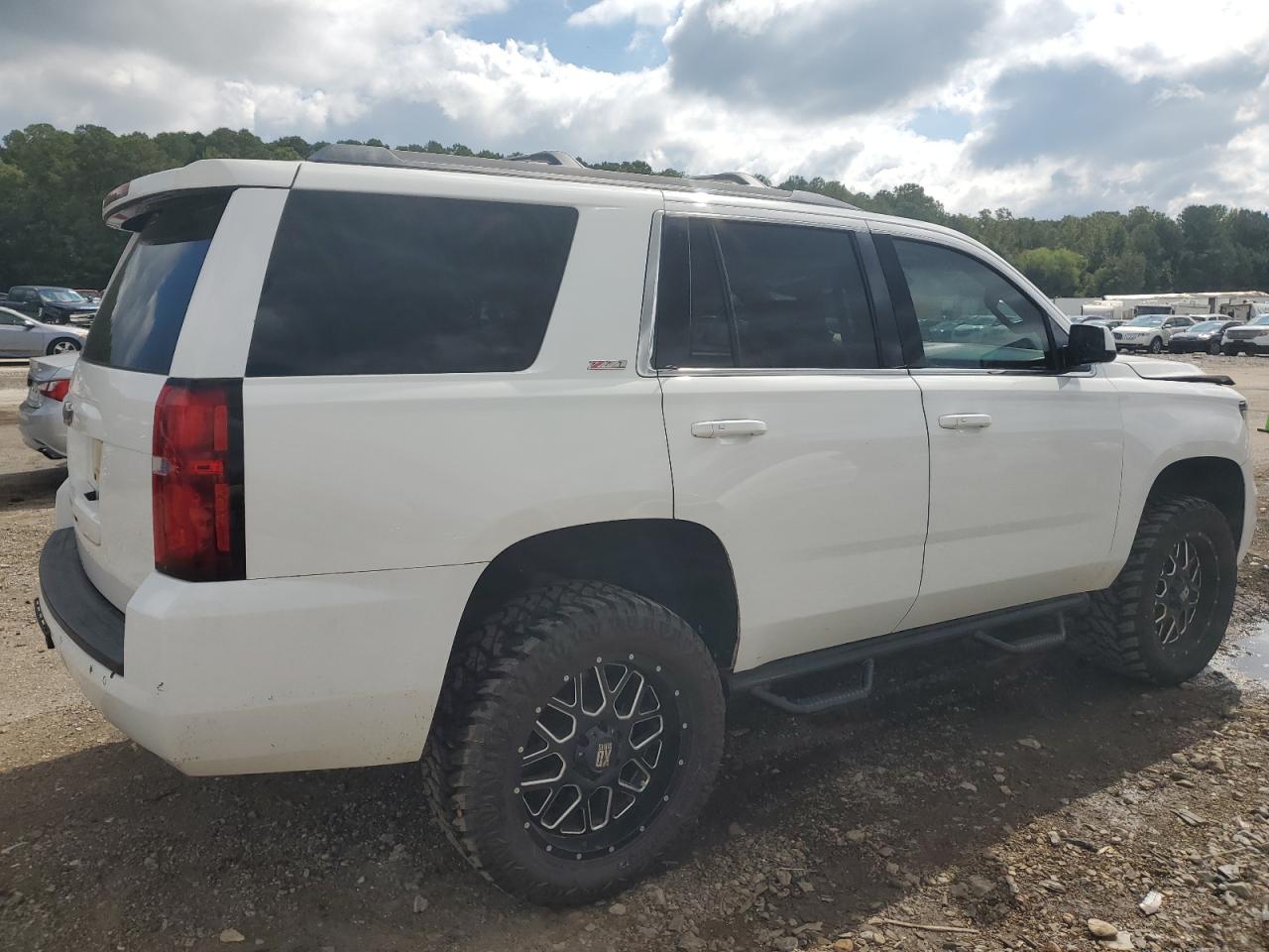 CHEVROLET TAHOE K1500 LT