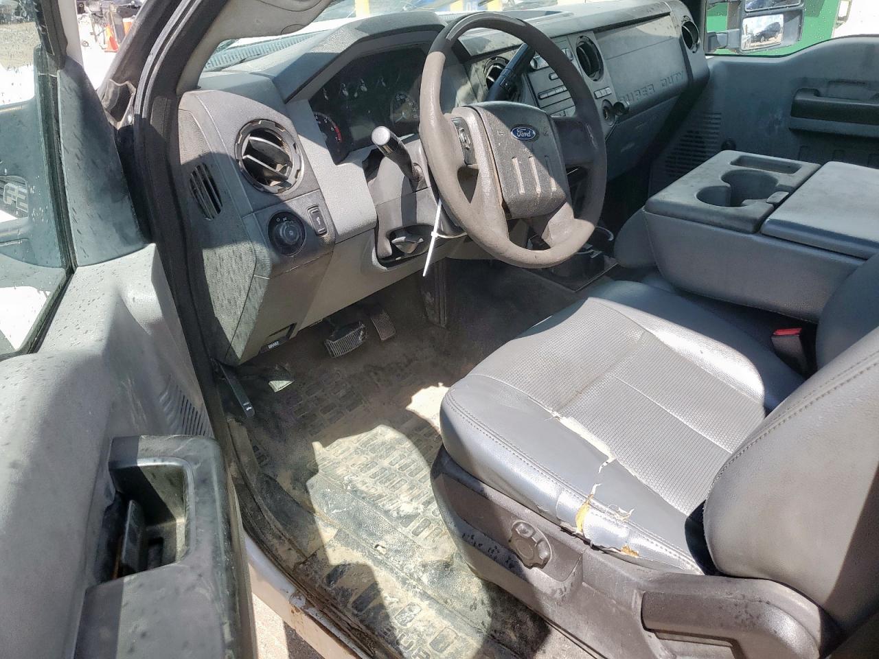 FORD F-250 SUPER DUTY