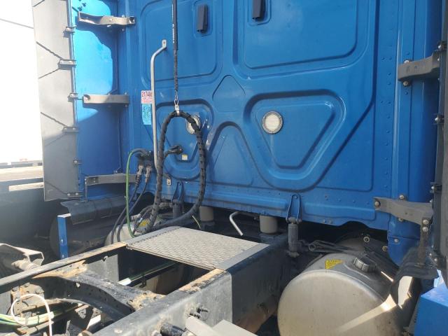 2020 FREIGHTLINER CASCADIA 1 #3311467271