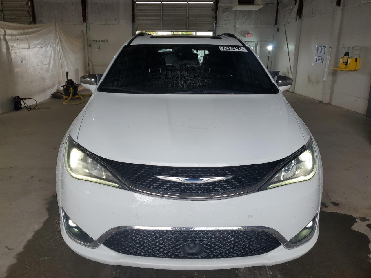 CHRYSLER PACIFICA LIMITED