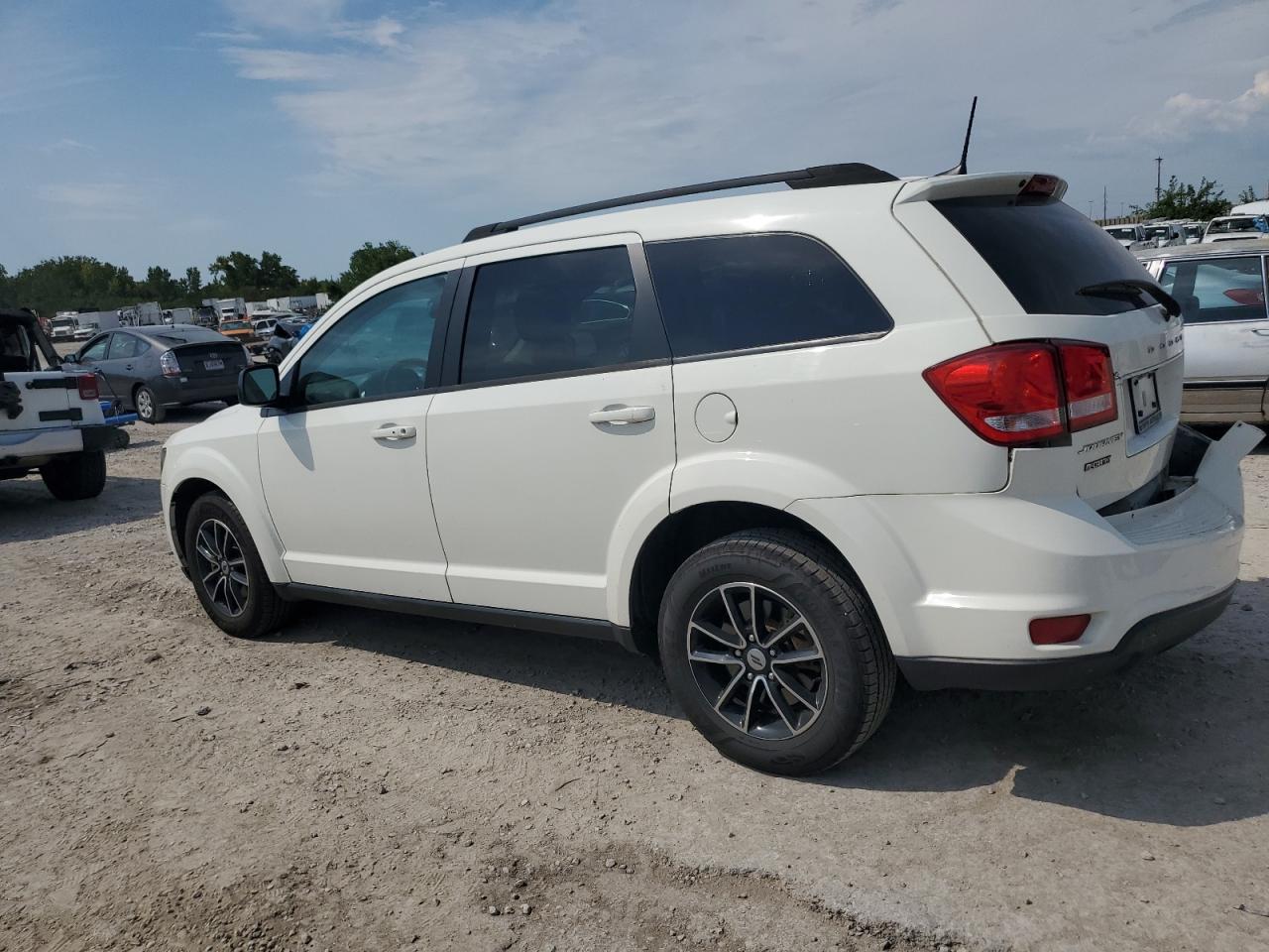 DODGE JOURNEY SXT